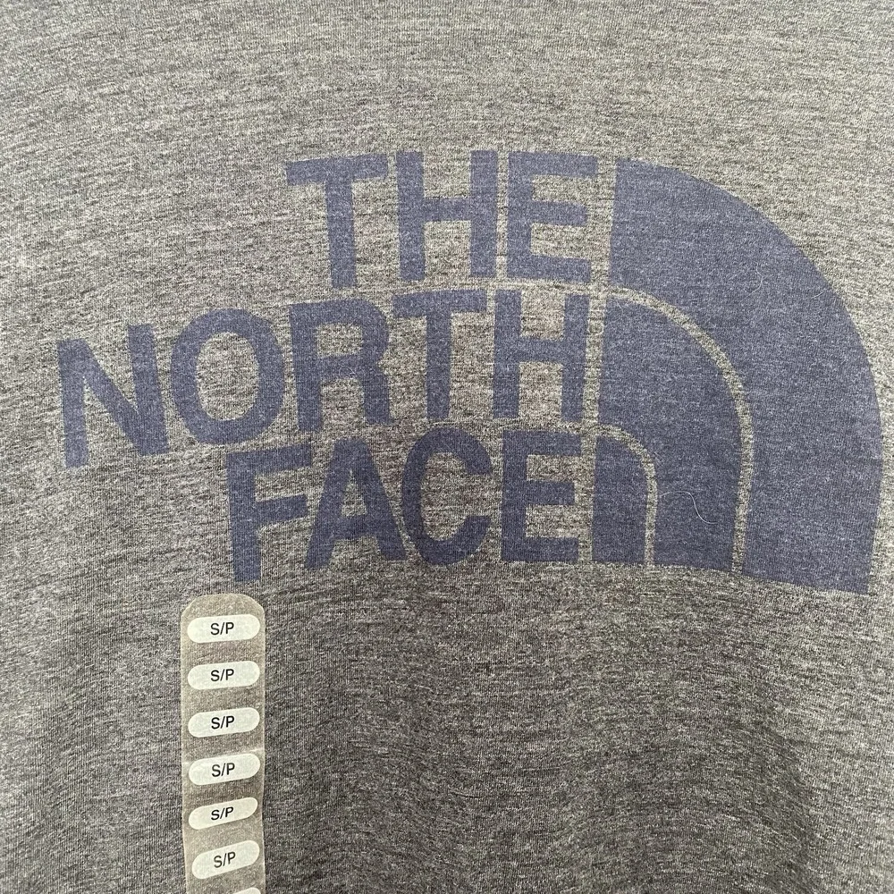 The North Face lightweight fabric Men's TShirt Blue Heather /Bl. Letters S/P NWT